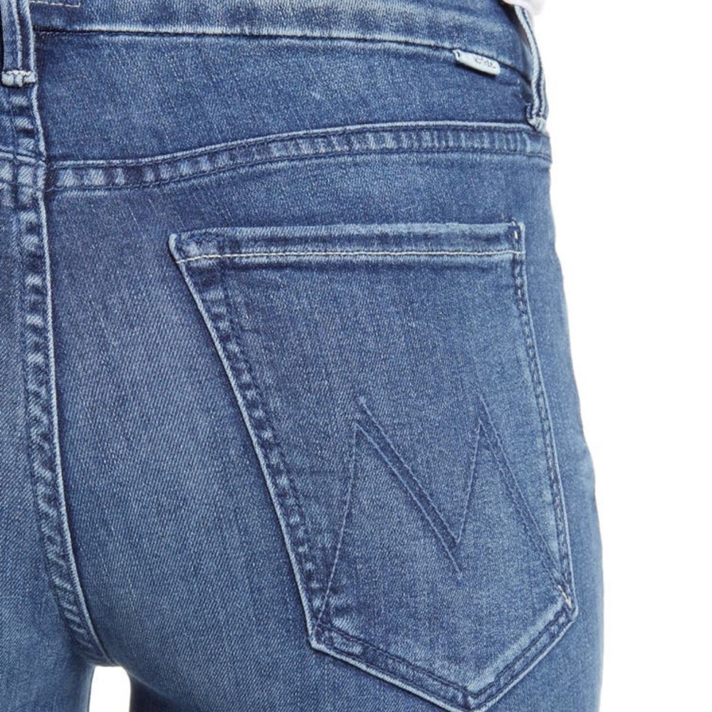 Mother Denim The Looker Ankle Fray